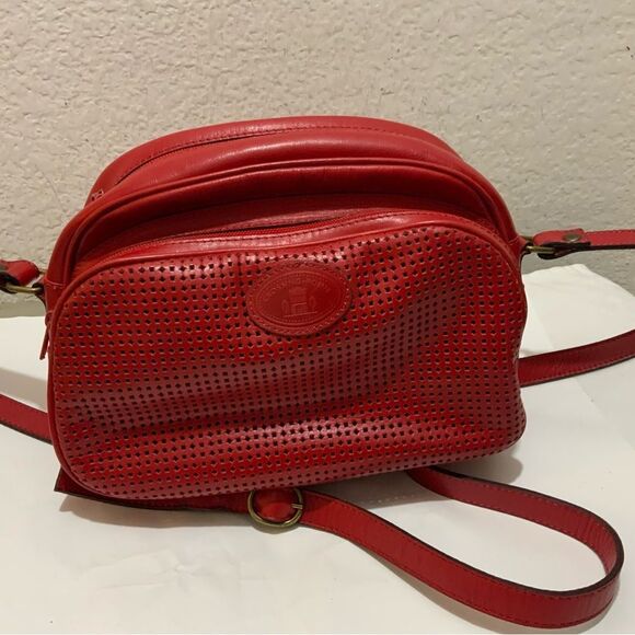 Crosspoint made for Charles Klein Italy  Leather crossbody red perforated - Picture 2 of 15